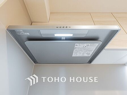 【Kitchen】キッチンは家族の絆を育む大切な空間。シンプルで使い易いSystemKitchenで愉しく作る料理は愛情のある美味しいご馳走に。