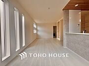 いつまでもずっと家族を見渡せるこの広い空間で。