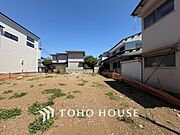 【ほのかな光を】夕暮れ時に迎える優しい光。暖かく心休まるほっとする瞬間。家族のもとへ。幸せのもとへ。