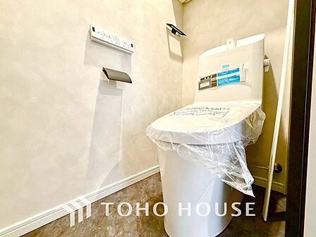 【TOILET】◆快適◆な生活に不可欠。節水型の高性能トイレを新設。