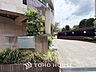 周辺：◆木漏れ日◆の様な採光が優しく足元を照らし、心地いい暮らしの道しるべを写し出す。この空間で過ごす家族との語らいの時間がとても素敵で幸せを感じるかもしれない。【Holiday of a home】