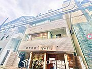 【APPEARANCE】◆眩い◆光が燦々と入り、家族の笑顔を照らす。「いつまでも続いて」と願う夢のような毎日がここにある。