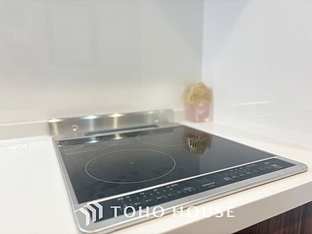 【Quietness】プライベートなお部屋では静かに時を過ごしたい。読書をして、物思いにふける・・光りに満たされた安らぎの空間をがここにはあります。