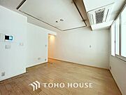 現在改装中◆Sunshine◆光が燦々と入り、いるだけで気持ちいい。「開放的でゆとりあるお部屋です。」