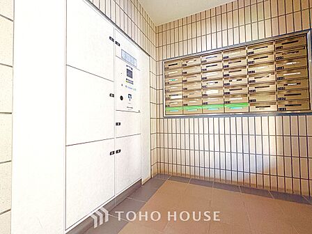 【キッチン】ご家族との会話を楽しみながらお料理ができる空間です。の中心になる場所です。