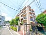室内：【リビング】家族が自然と集まりたくなる、心地よい広さの空間。