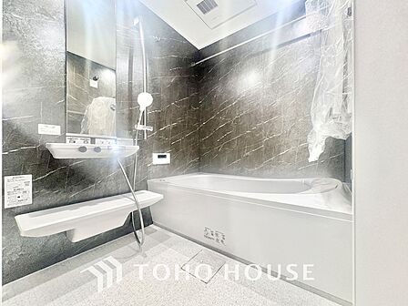【BATHROOM】◆プライベートな空間◆simpleだからrelaxできるんです。こころもからだもキレイさっぱり。