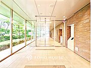 【Urban Comfort、 Modern grace】都市の利便性と落ち着いた住環境。洗練された暮らしを叶える住まい