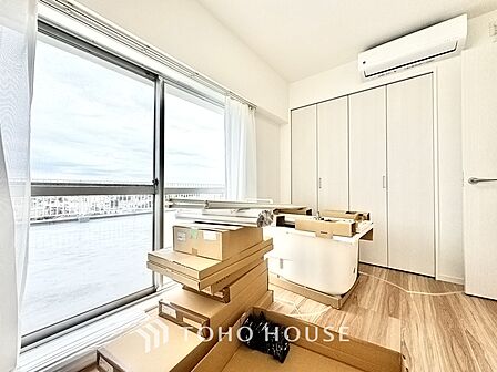 ◆瀟洒な空間◆落ち着きのある彩が見事に調和させた瀟洒な空間を演出。ここに集まる家族の会話と笑顔が絶え間なく続く幸せな空間。