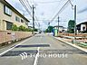 周辺：【はるか彼方へ】見上げれば高い空。手を伸ばせば吸い込まれそうな突き抜ける空間。空が高いと気持ちも高揚する。しばらく忘れていた、空を楽しむ生活を始めませんか。