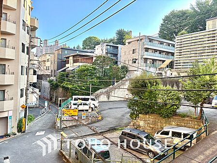 【BALCONY】◆Open new door◆扉の向こうには青空が広がっている。