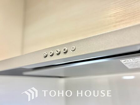 【KITCHEN】◆開放的◆後片付けが楽なシステムキッチン。収納スペースの充実！