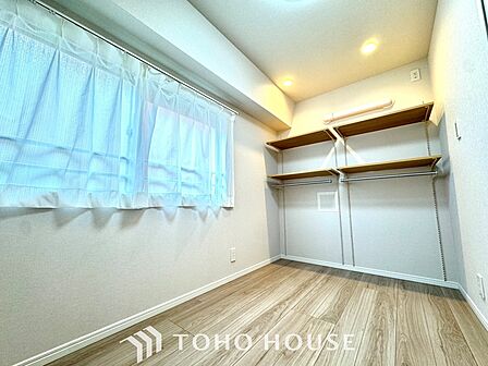 Private room 光に包まれるように設計された空間。太陽の光が爽やかな目覚めを誘う。きっと今日も素敵な1日に。