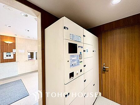 【DELIVERY BOX】◆宅配BOX◆ご不在時でも、時間指定や再配達依頼なしでお荷物を受け取ることができます。