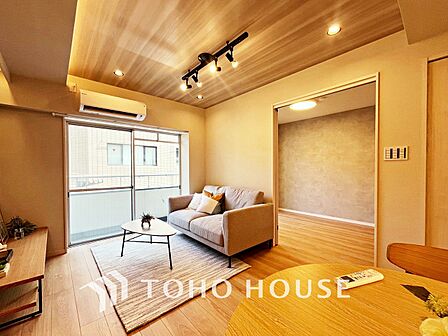 【LIVING】◆simple is best◆無駄のない綺麗なつくりのリビングルームであなただけの暮らしを。