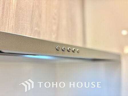【KITCHEN】◆開放的◆後片付けが楽なシステムキッチン。収納スペースの充実!