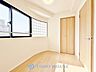 寝室：【PRIVATE ROOM】◆プライベートな時間◆な暮らしにはこの空間が必要。家族のふれあいも大切にしつつ、自分の空間も大切にしたい。