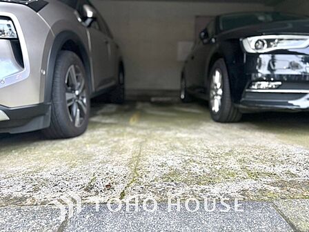 【PARKING】◆愛車を◆安全に駐車できる駐車場がございます。