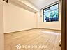 子供部屋：【PRIVATE ROOM】◆快適◆な暮らしに不可欠な収納スペース。快適さとともに思い出も詰まっていく。