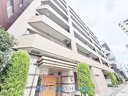 現在改装中◆快適◆煌びやかな暮らしの中にも忘れたくない快適さ。大きな収納が助けてくれます。