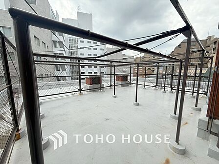 【BALCONY】◆Open new door◆扉の向こうには青空が広がっている。