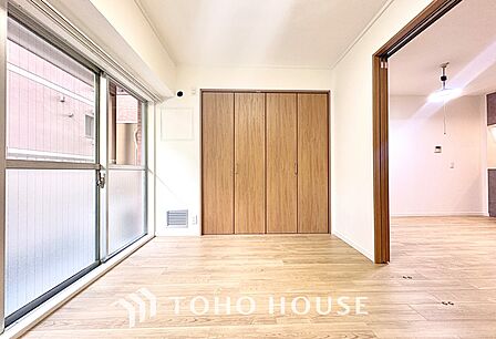 【living】居心地のいい暮らしには欠かせない眩い採光。