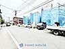 外観：【FRONT ROAD】◆閑静な街◆にそびえ立つ。風が緑を揺らし心癒される住まい。