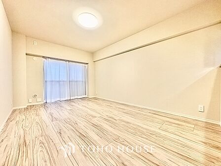 「想像していた以上に広い」が写真を撮っているときの感想です。家事動線に配慮したプランによりご家族がくつろげる明るく広い空間が確保できました。