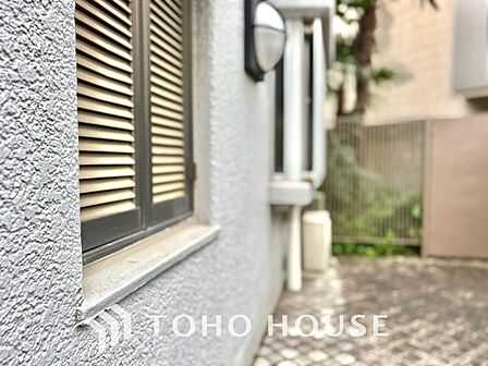 【APPEARANCE】◆陽光◆が差し込む。この開放的な空間に家族の笑顔が集う。家族が一緒に過ごす空間は明るく、そして居心地よく。