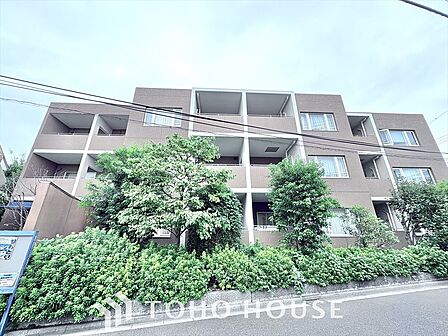 漂う上質な空気感、マンションに入れば「おかえりなさい」と笑顔で迎えてくれるエントランス。最良の心配りを感じるマンションでした。
