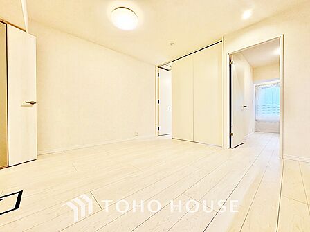 【リビング】食事も団らんもくつろぎも、この空間が暮らしの中心に。