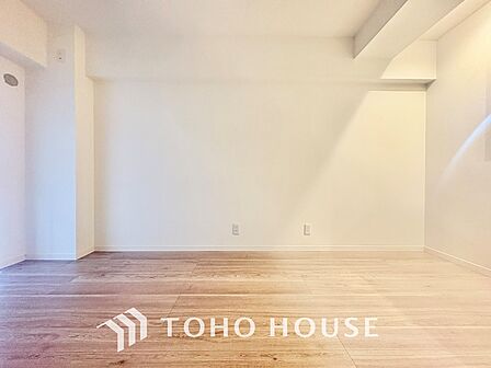 【LIVING】◆住む喜び、楽しさ、感動◆を君と共有したい。いつまでもずっと家族を見渡せるこの広い空間で。
