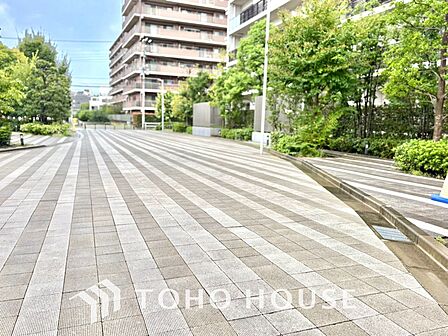 【APPEARANCE】◆安らぎ◆整然と整備された街に風が吹き、木々が揺れる。絵にかいたような心安らぐ環境です。