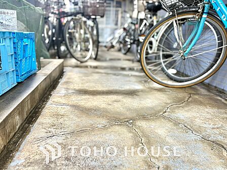 【BICYCLE PAEKING LOT】◆駐輪場◆快適な生活には欠かせない自転車。開放的な駐輪場がございます。