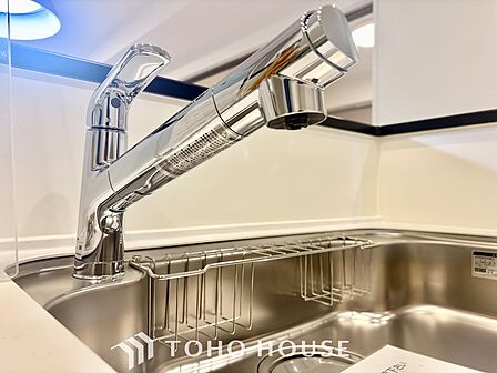 【Kitchen】キッチンは家族の絆を育む大切な空間。シンプルで使い易いSystemKitchenで愉しく作る料理は愛情のある美味しいご馳走に。