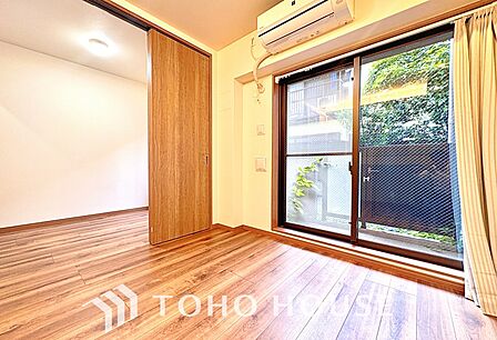 「想像していた以上に広い」が写真を撮っているときの感想です。家事動線に配慮したプランによりご家族がくつろげる明るく広い空間が確保できました。