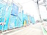 その他：【玄関】住まう方や訪れる人を優しく迎えてくれるエントランス。