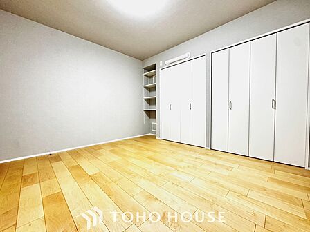 【Quietness】プライベートなお部屋では静かに時を過ごしたい。読書をして、物思いにふける・・光りに満たされた安らぎの空間をがここにはあります。