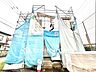 周辺：【外観】整った街並みに映える外観デザイン。住環境の良さを感じられる住まいです。