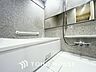 浴室：【BATHROOM】◆プライベートな空間◆simpleだからrelaxできるんです。こころもからだもキレイさっぱり。
