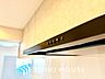 その他：【KITCHEN】◆開放的◆後片付けが楽なシステムキッチン。収納スペースの充実！