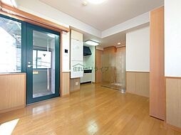 東京メトロ千代田線 湯島駅 徒歩2分の賃貸マンション 4階ワンルームのリビング/ダイニング