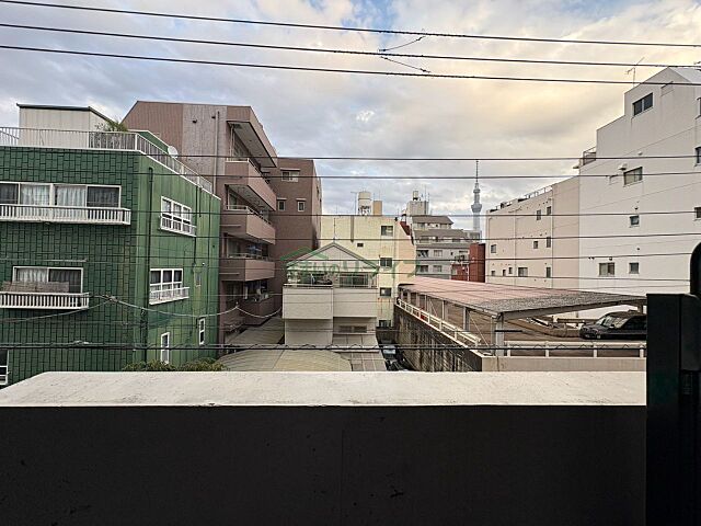 バルコニー