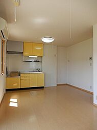 エトワールＫＵＲＩＭＯＲＩ　Ａ 102 1階1LDKのリビング/ダイニング