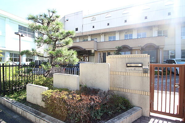 画像16:名古屋市立東白壁小学校