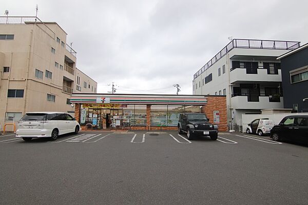 画像15:セブン−イレブン　名古屋市場木町店