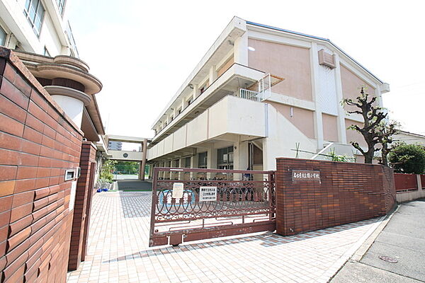 画像16:名古屋市立榎小学校