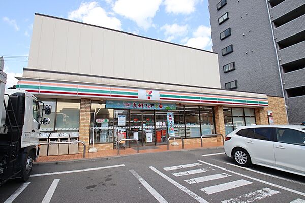 画像22:セブン−イレブン　名古屋太閤通4丁目店