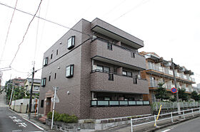 ピエ・タ・テール本山 201 ｜ 愛知県名古屋市千種区鹿子町７丁目（賃貸マンション1K・2階・31.65㎡） その1