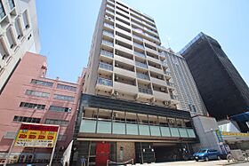 Gramercy Shirakawa Koen 201 ｜ 愛知県名古屋市中区栄２丁目（賃貸マンション1R・2階・31.68㎡） その1